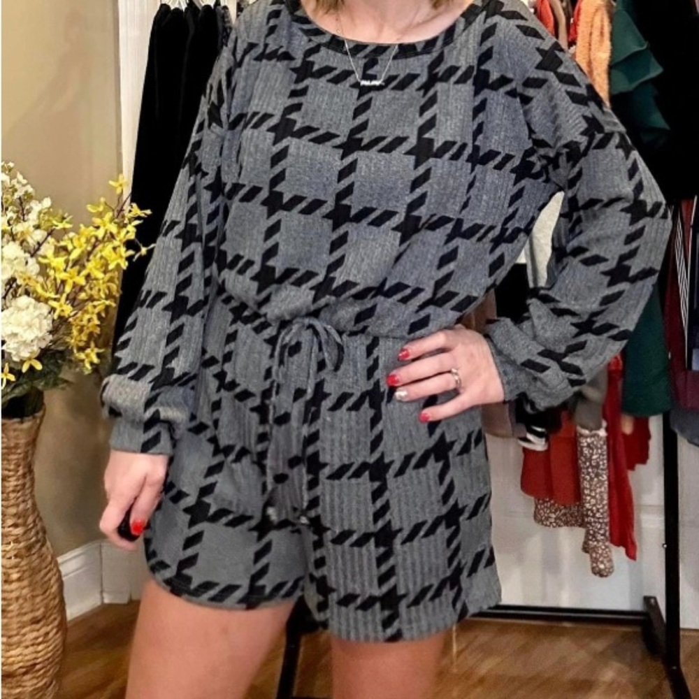 Houndstooth romper